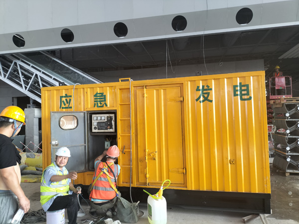 菏泽怎样判断空气滤清器是否需要更换？